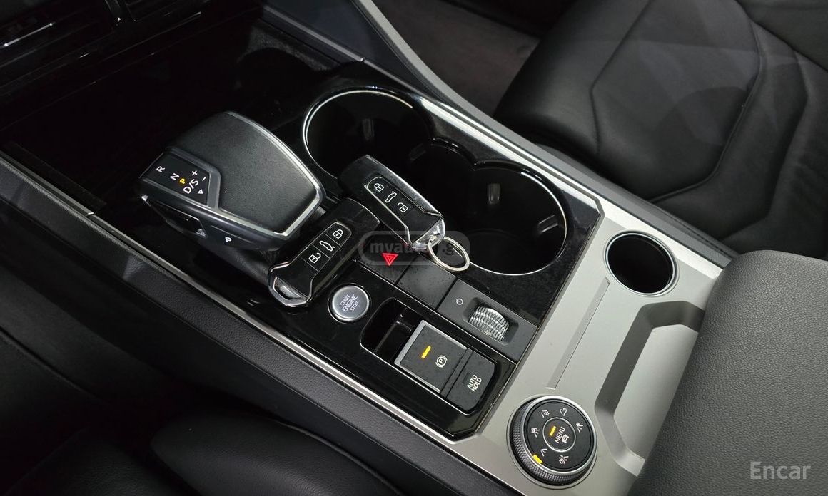 Volkswagen Touareg - фото 9