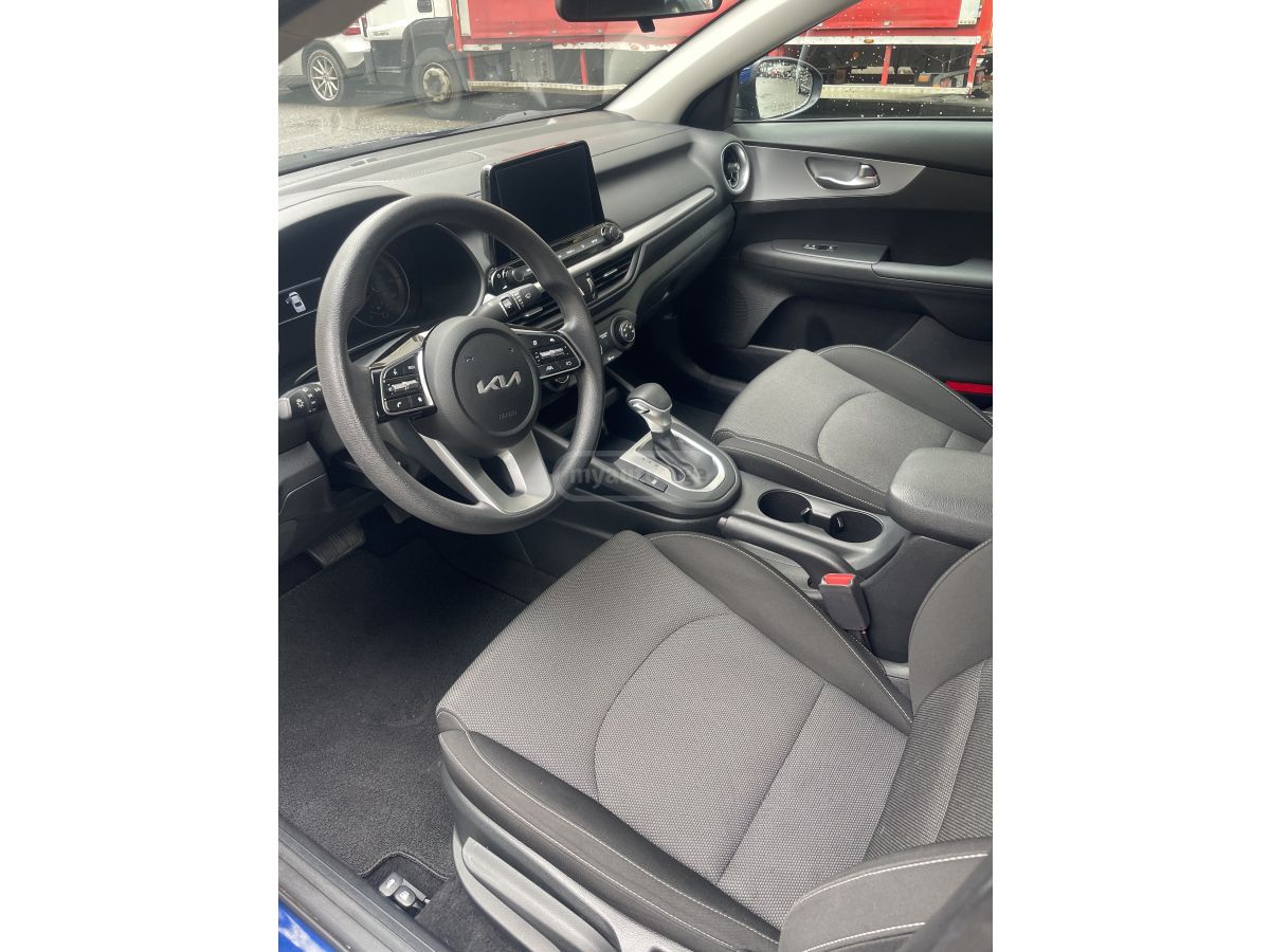 Kia Forte - фото 14