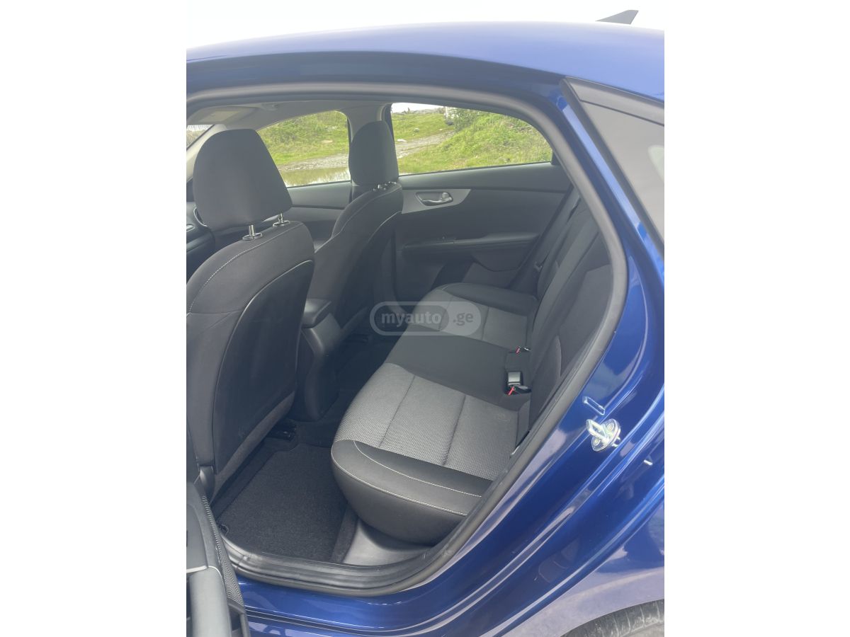Kia Forte - фото 4