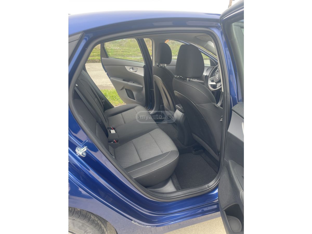 Kia Forte - фото 5