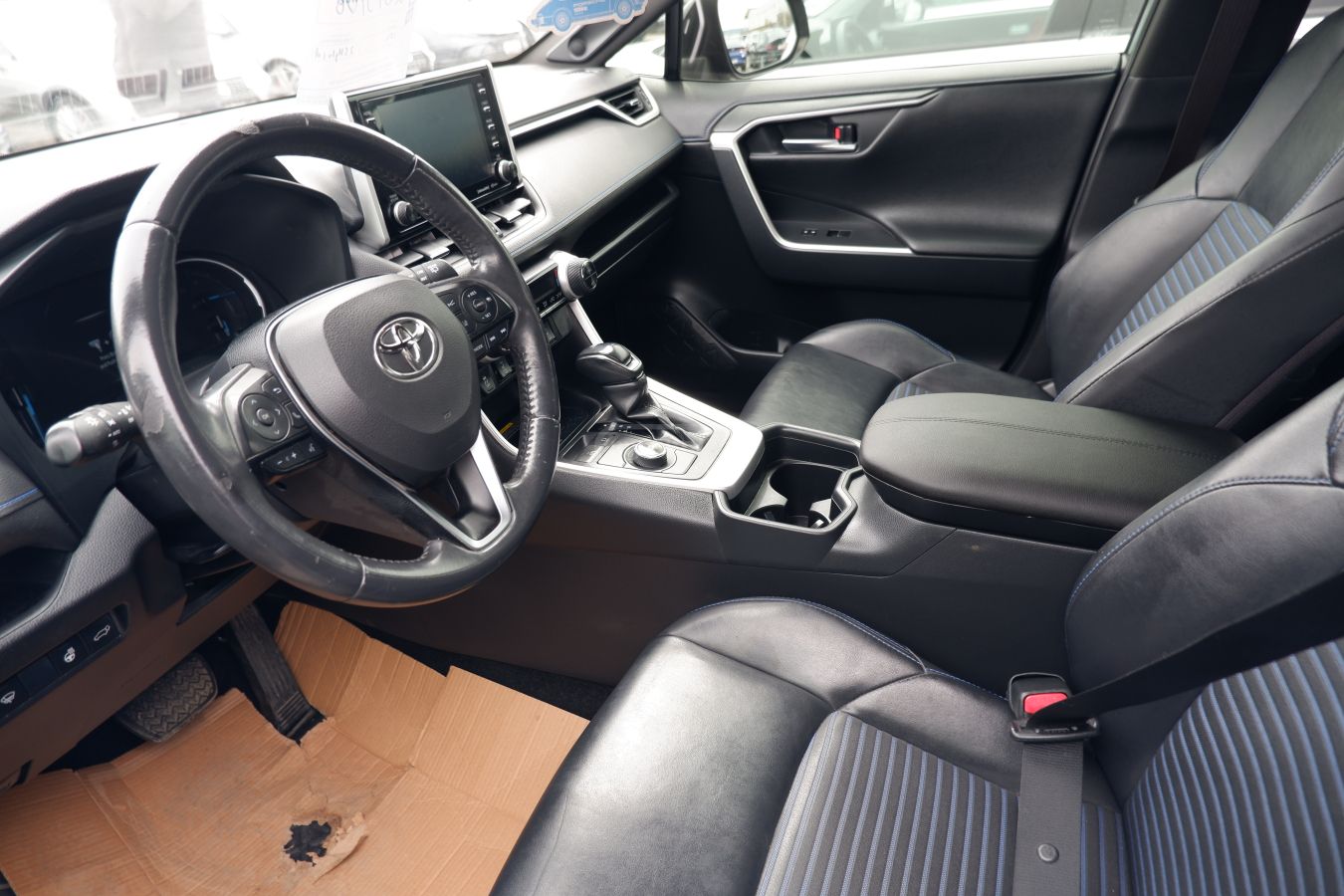 Toyota RAV 4 - фото 11