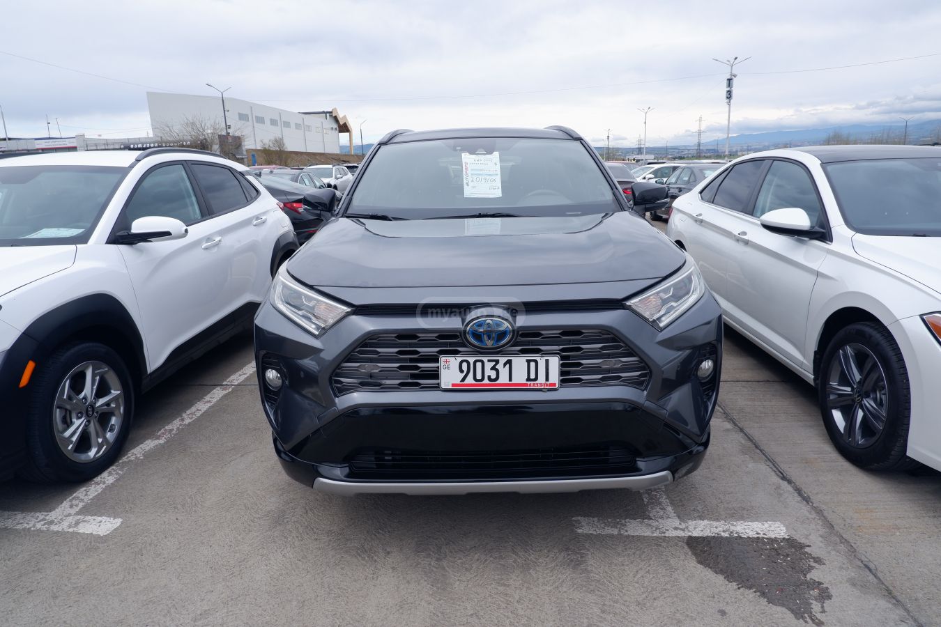 Toyota RAV 4 - фото 2