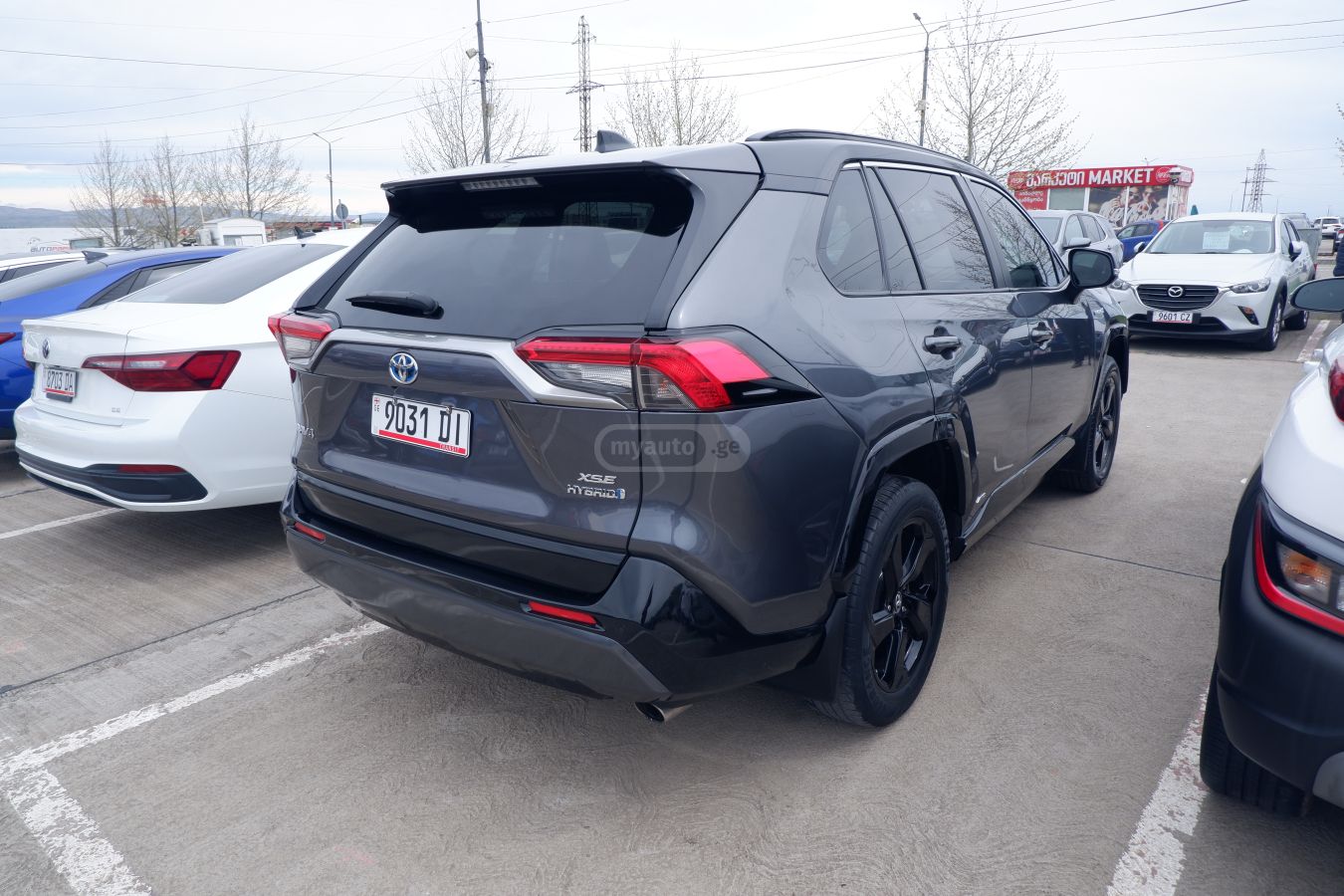 Toyota RAV 4 - фото 4