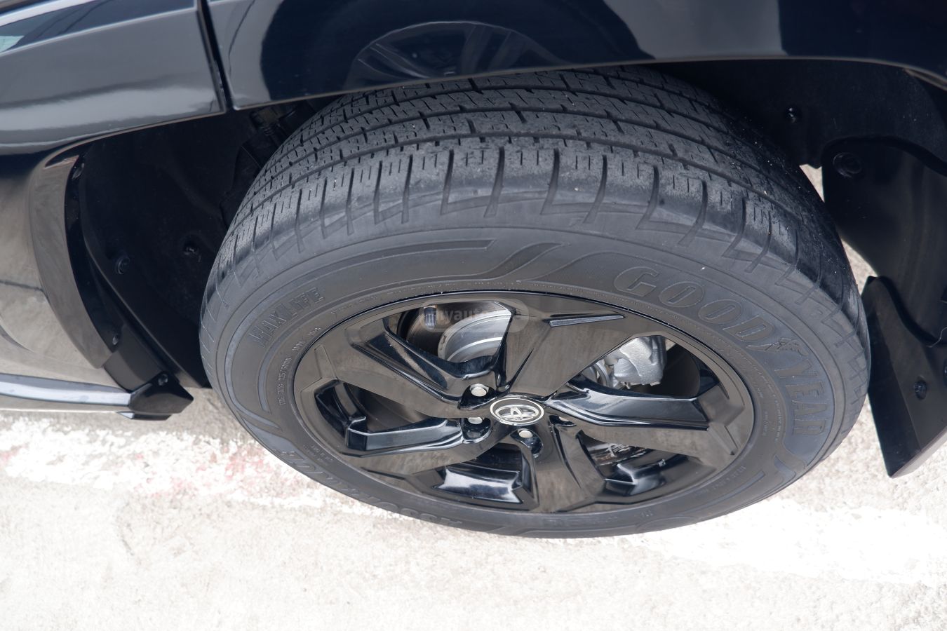 Toyota RAV 4 - фото 6