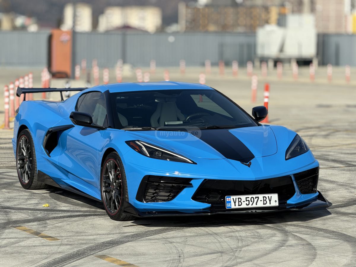 Chevrolet Corvette - фото 1