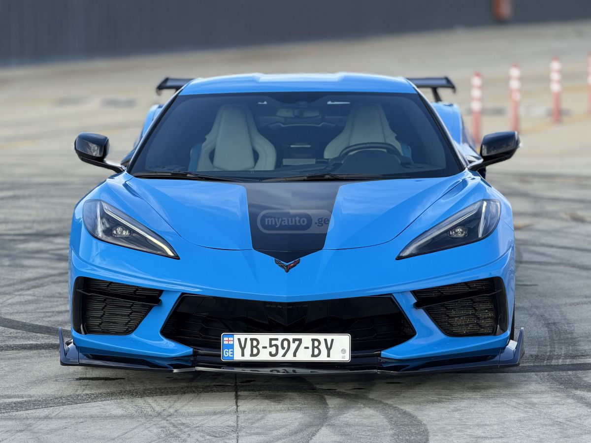 Chevrolet Corvette - фото 9