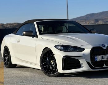 BMWM4402021