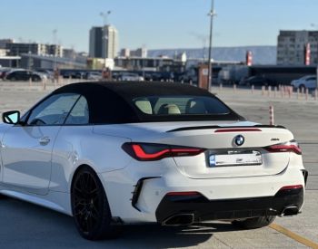BMWM4402021