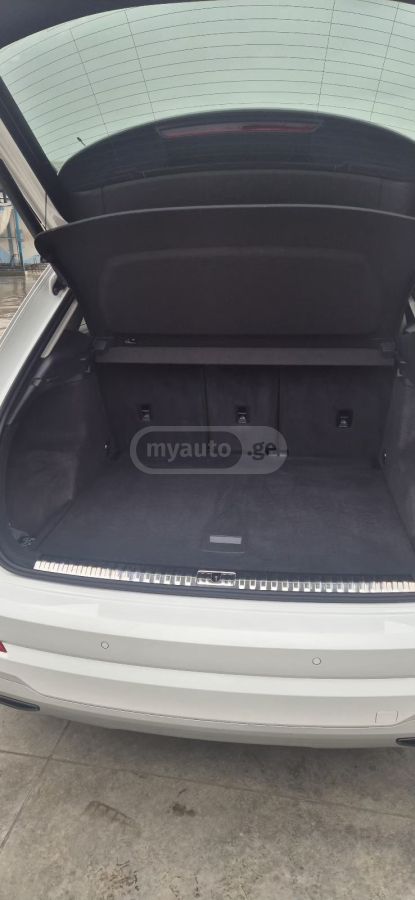 Audi 45 Premium 4dr All-Wheel Drive — миниатюра 13