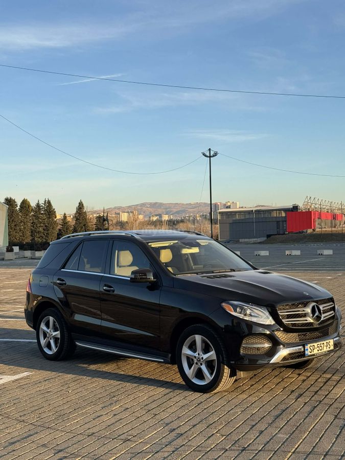 Mercedes-Benz GLE 350 - фото 3
