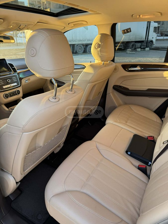 Mercedes-Benz GLE 350 - фото 9