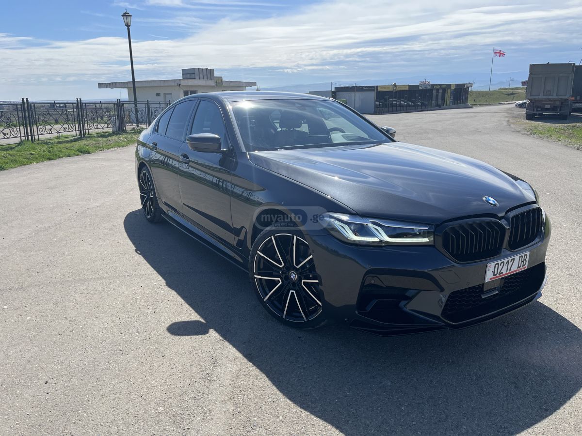 BMW 530 - фото 1