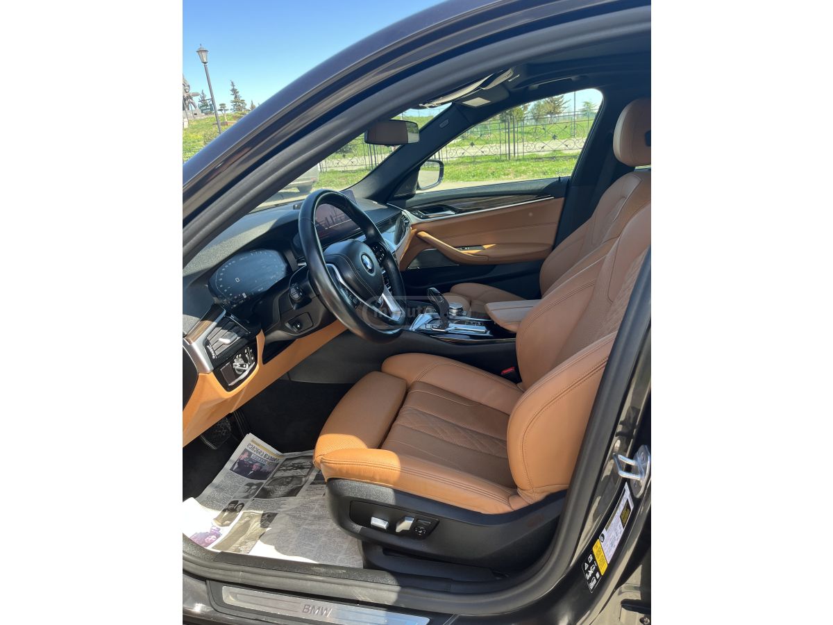 BMW 530 - фото 12