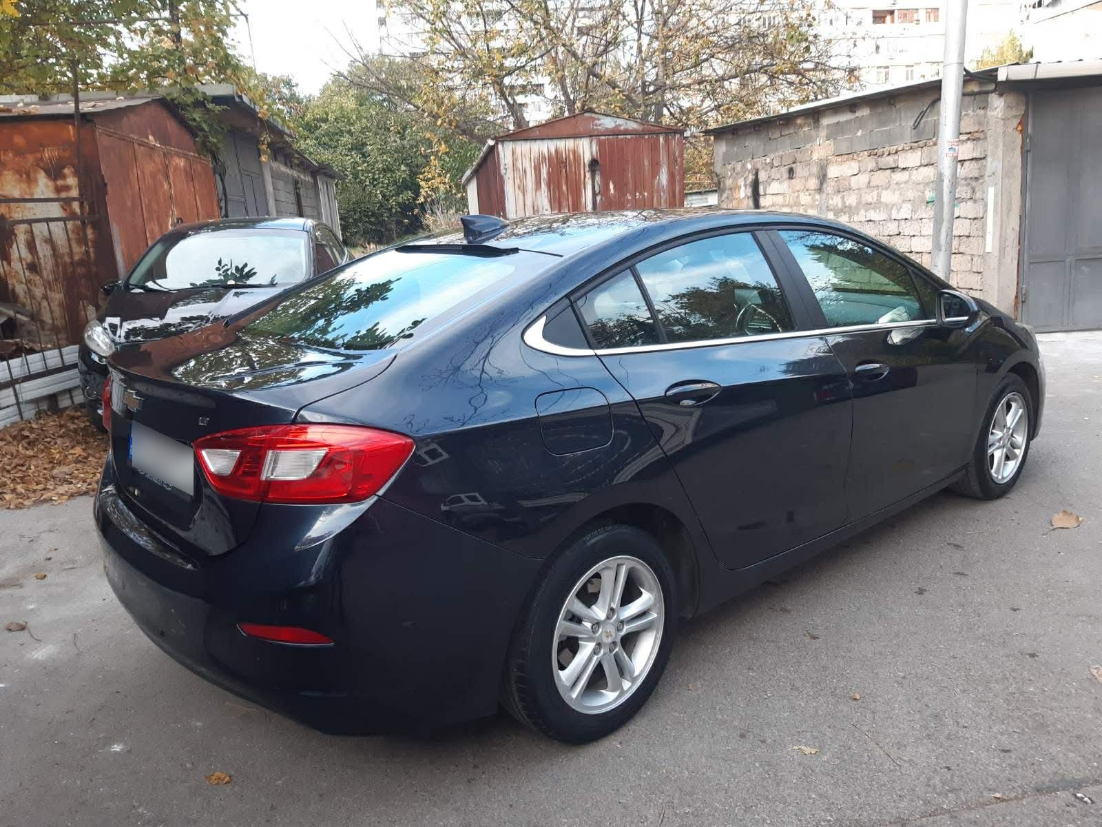 Chevrolet Cruze - фото 2