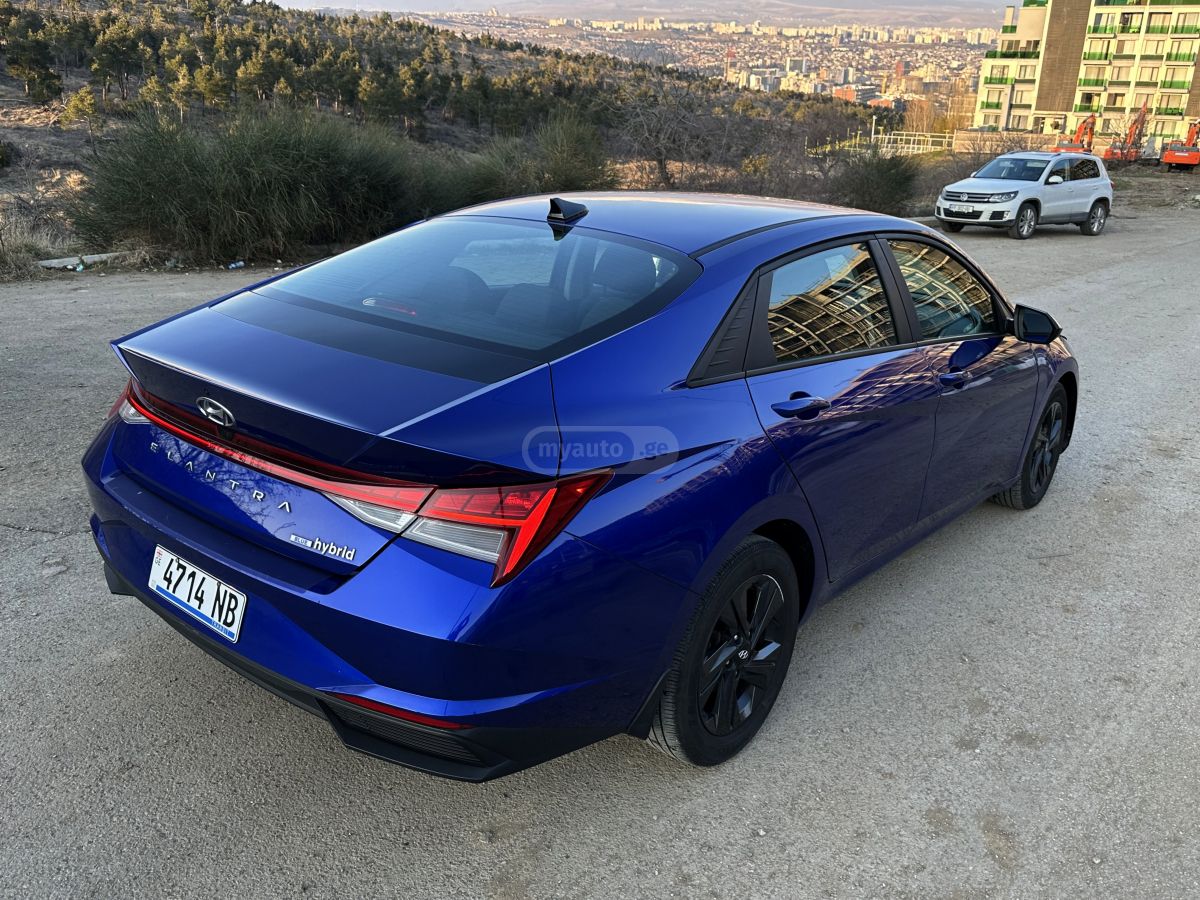 Hyundai Blue 4dr Sedan Automatic — миниатюра 6