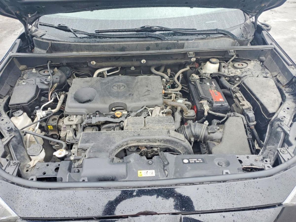 Toyota RAV 4 - фото 11