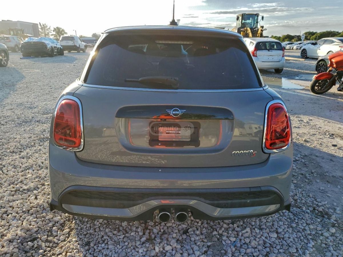 MINI Cooper S 2022 — миниатюра 5