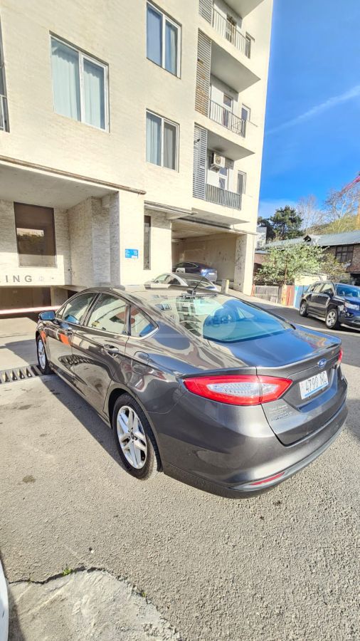 Ford Fusion - фото 3