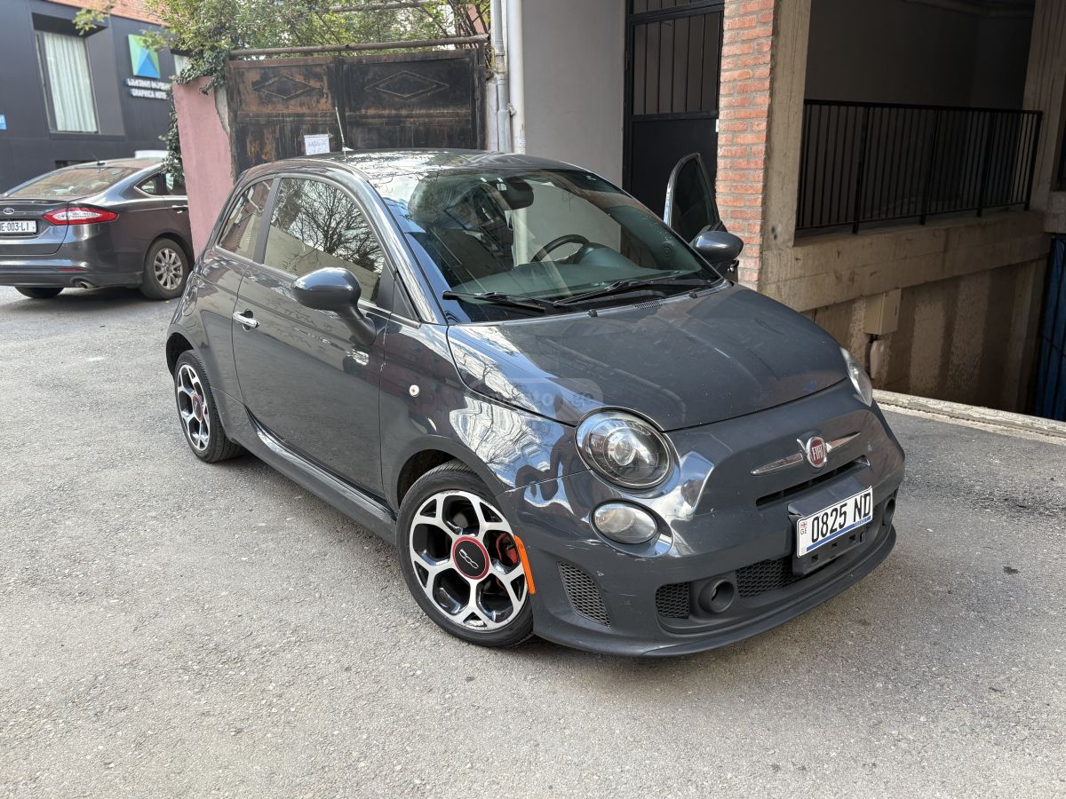 Fiat 500 Abarth - фото 1