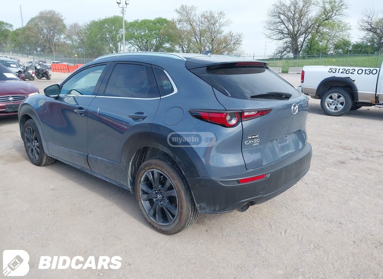 Mazda CX-30 - фото 3