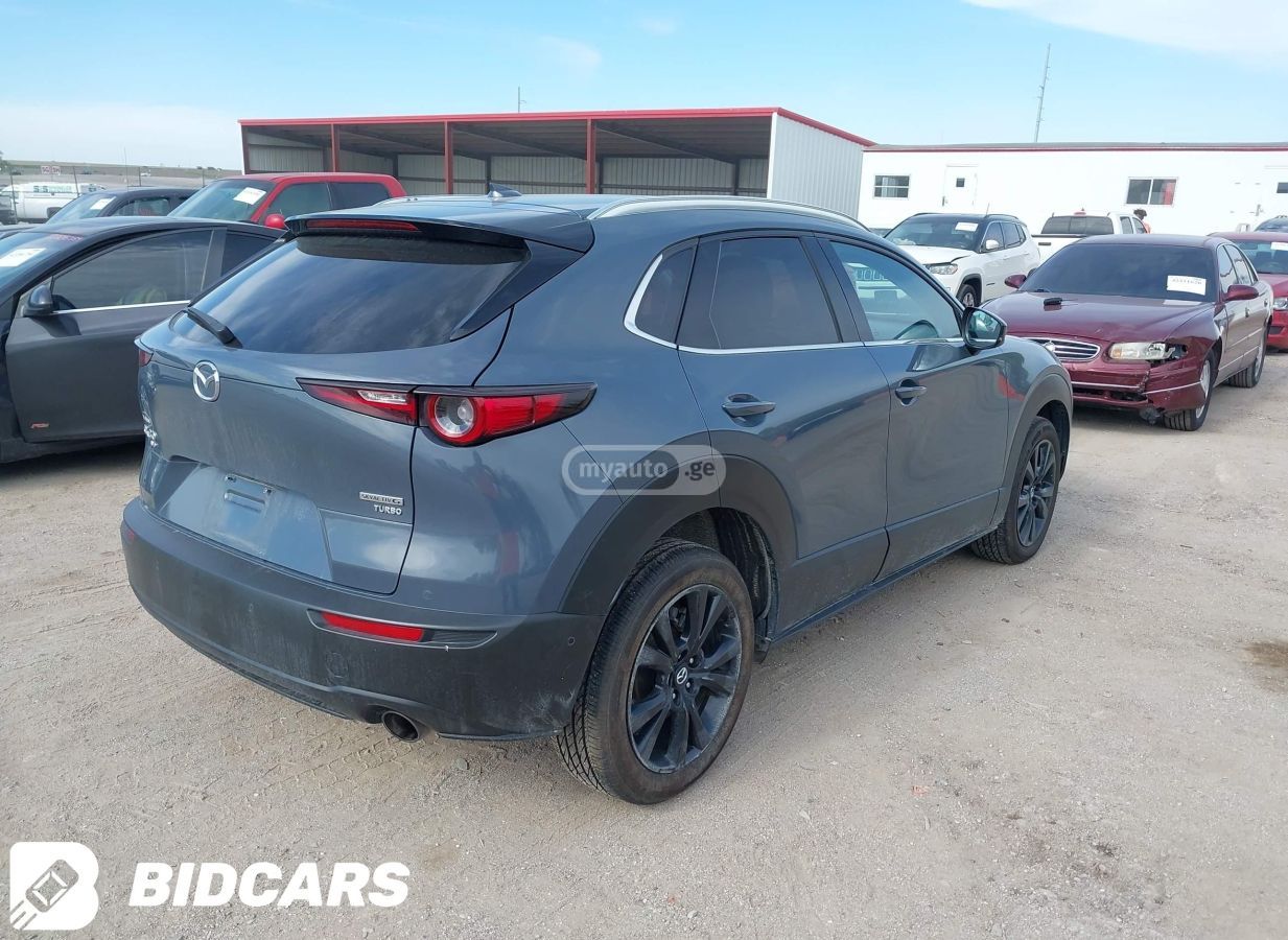 Mazda CX-30 - фото 4