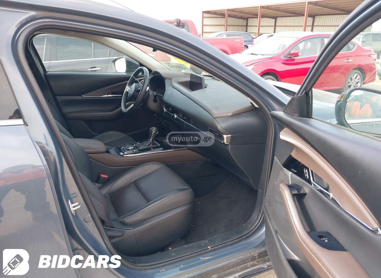 Mazda CX-30 - фото 5