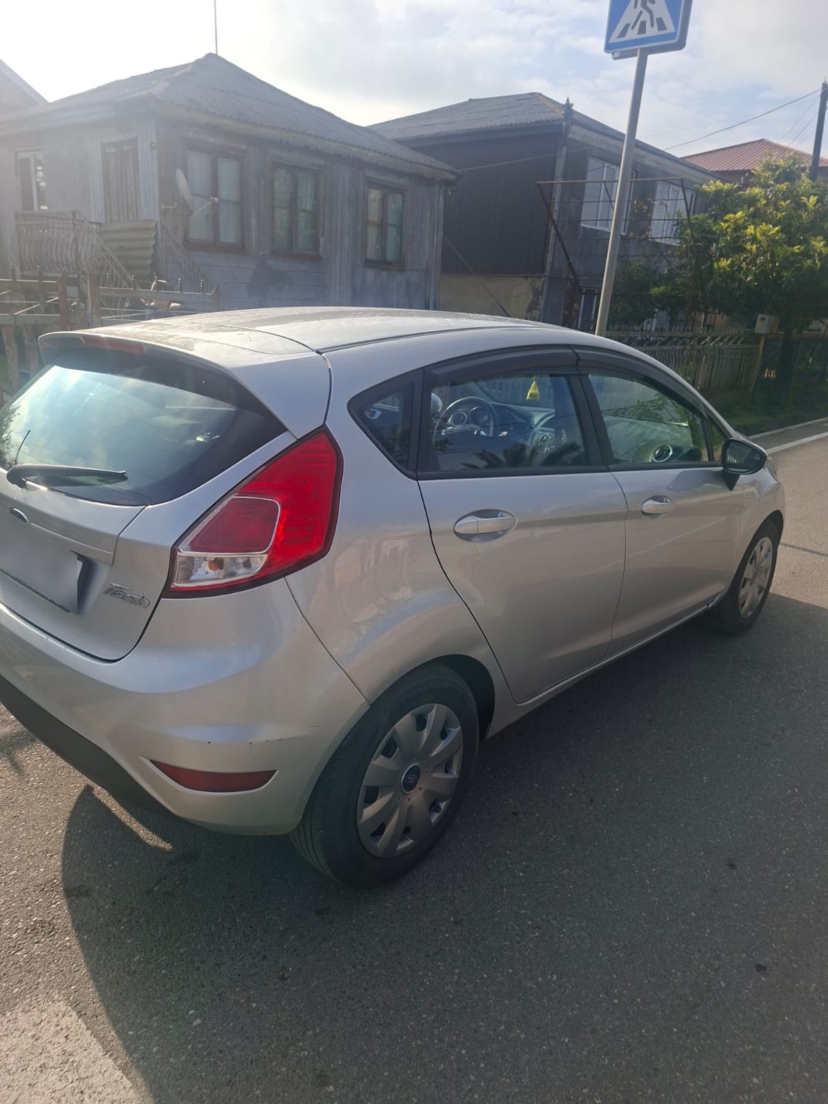 Ford Fiesta - фото 2