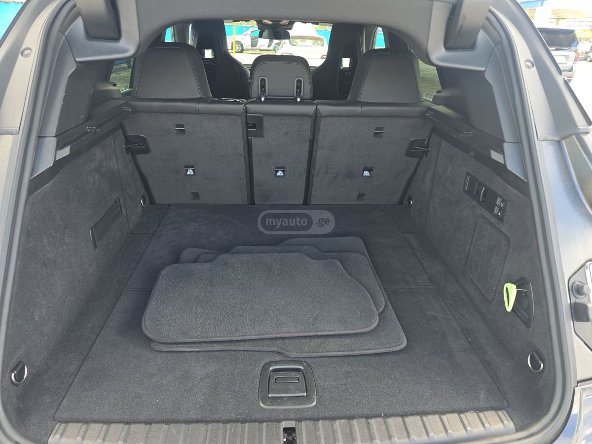 BMW IX - фото 11