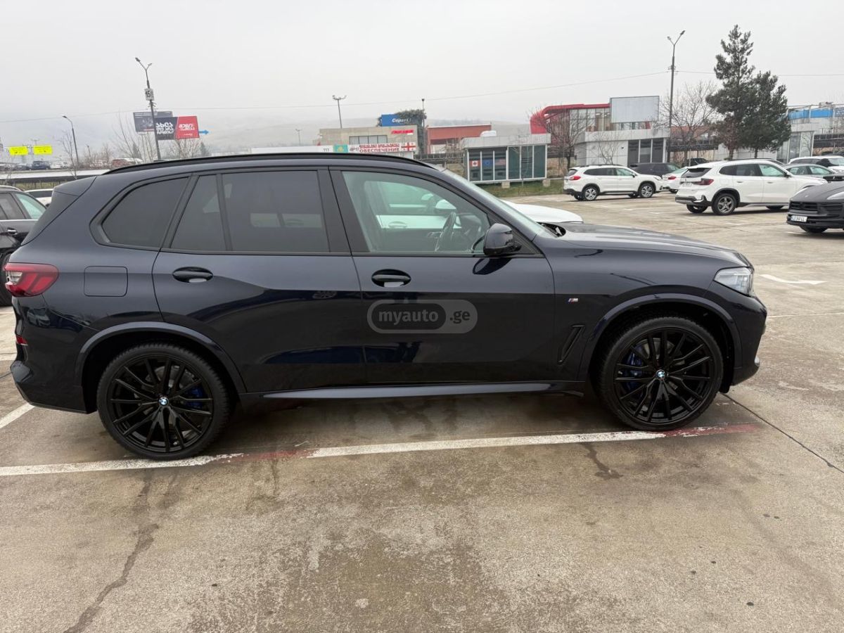 BMW X5 - фото 10