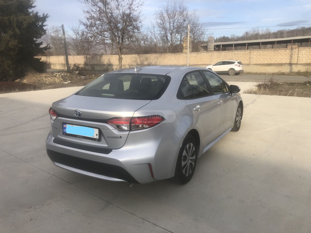 Toyota Corolla - фото 4