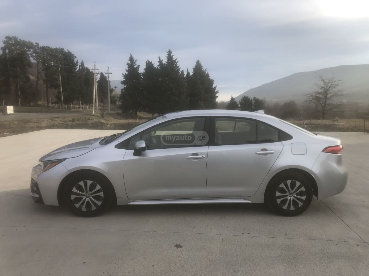 Toyota Corolla - фото 7