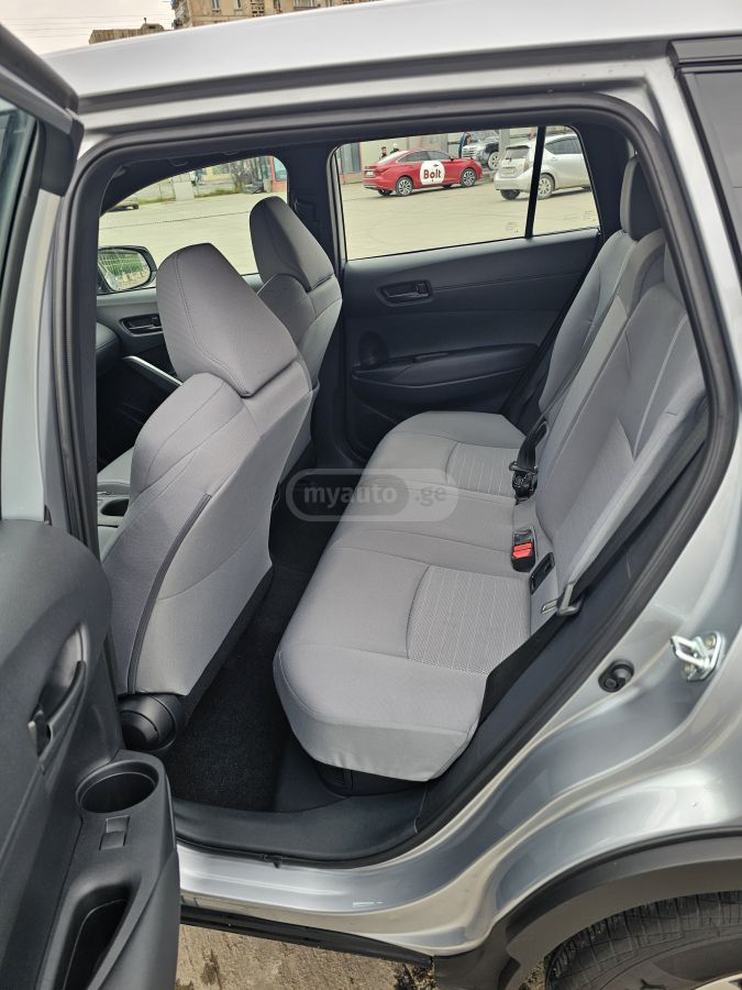 Toyota Corolla cross 2024 — миниатюра 10