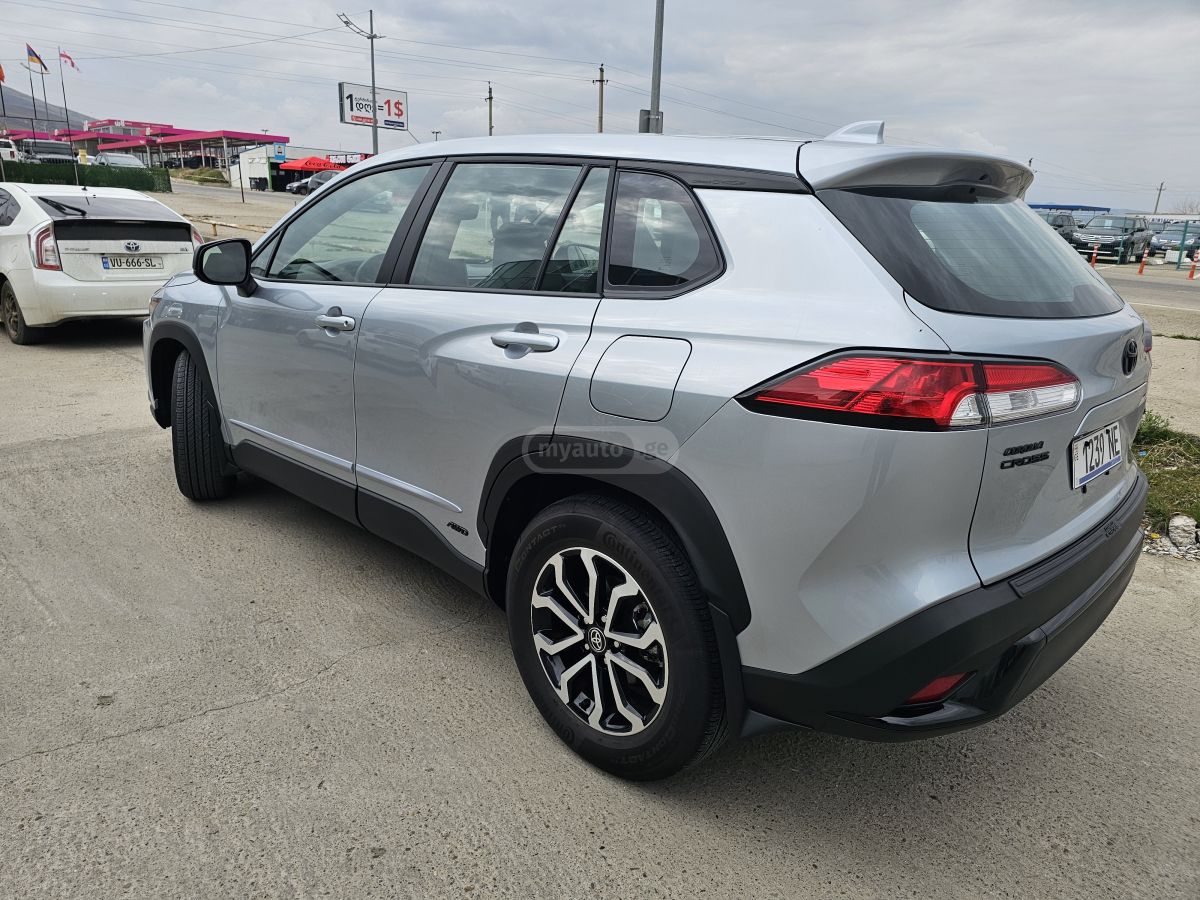 Toyota Corolla cross 2024 — миниатюра 6