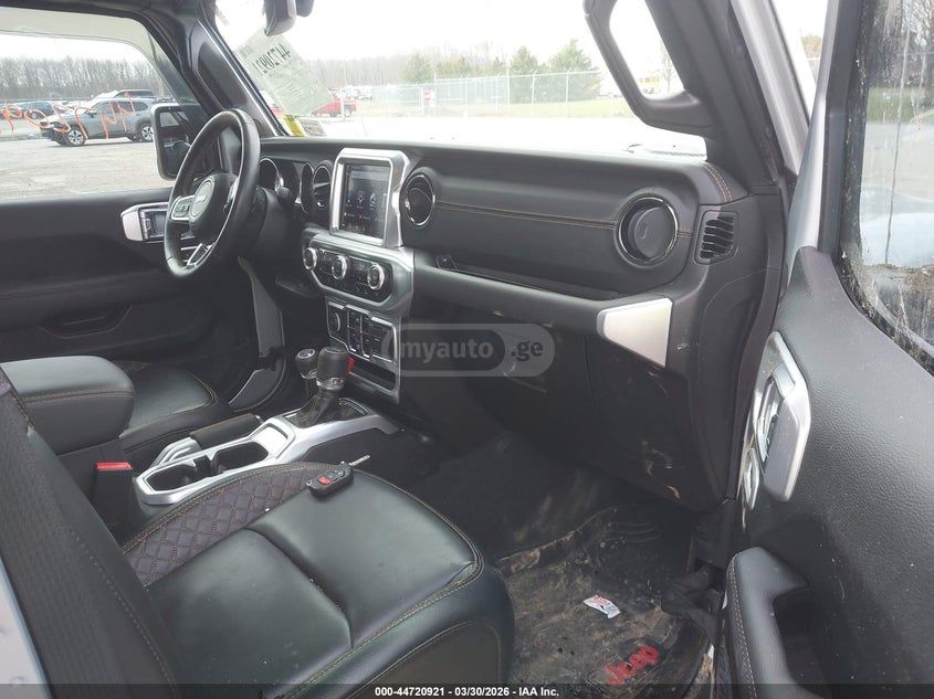 Jeep Gladiator - фото 5