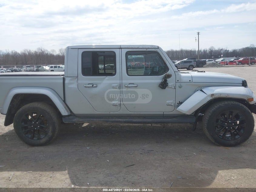 Jeep Gladiator - фото 6