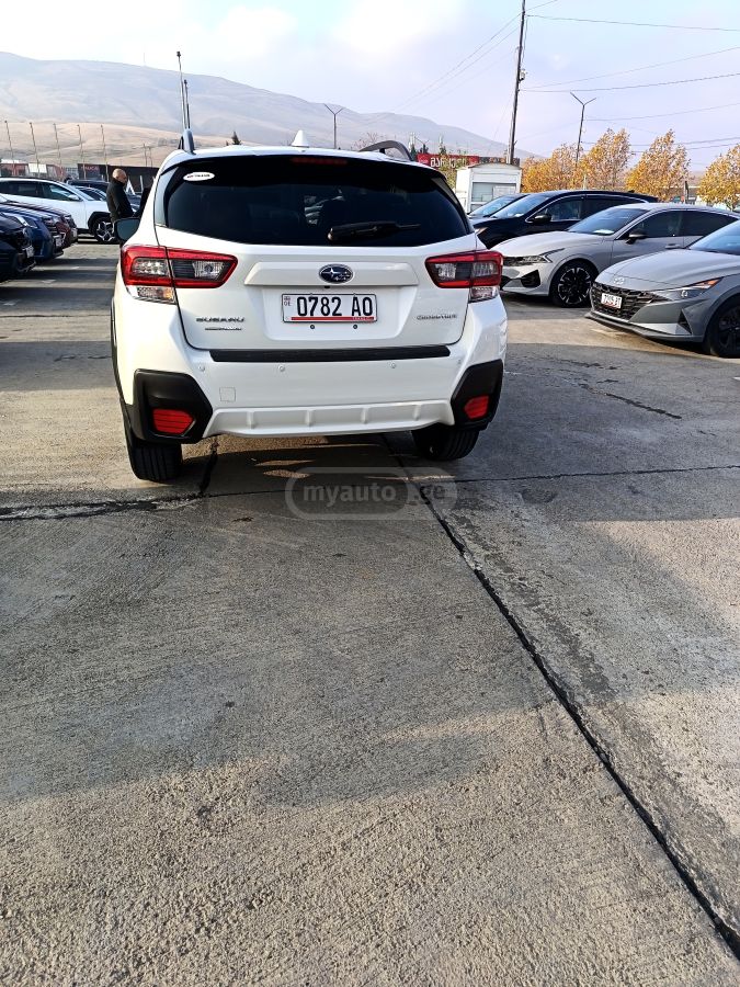 Subaru Limited 4dr All-Wheel Drive CV — миниатюра 2