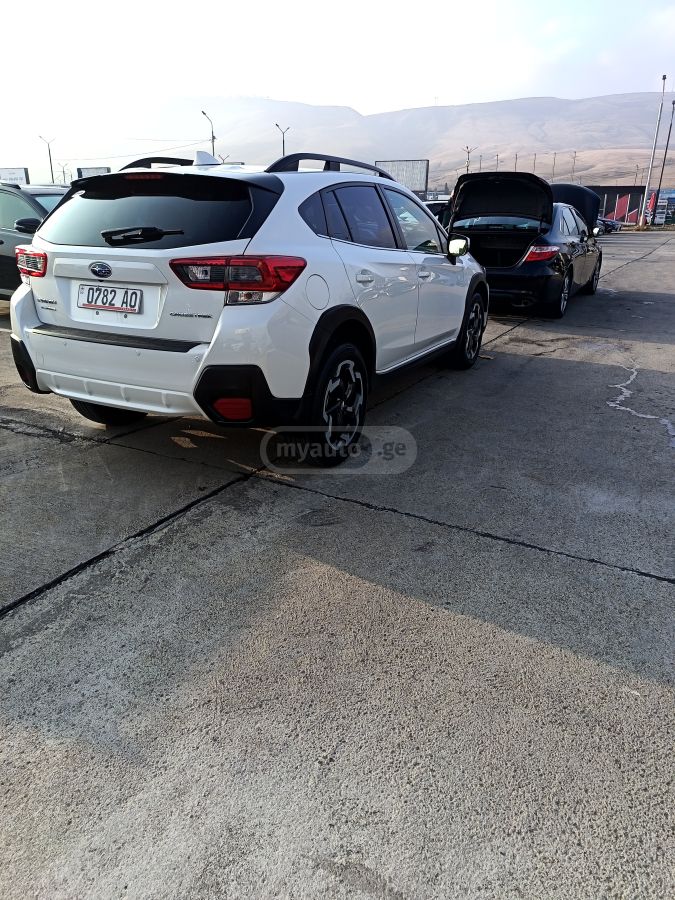 Subaru Limited 4dr All-Wheel Drive CV — миниатюра 3