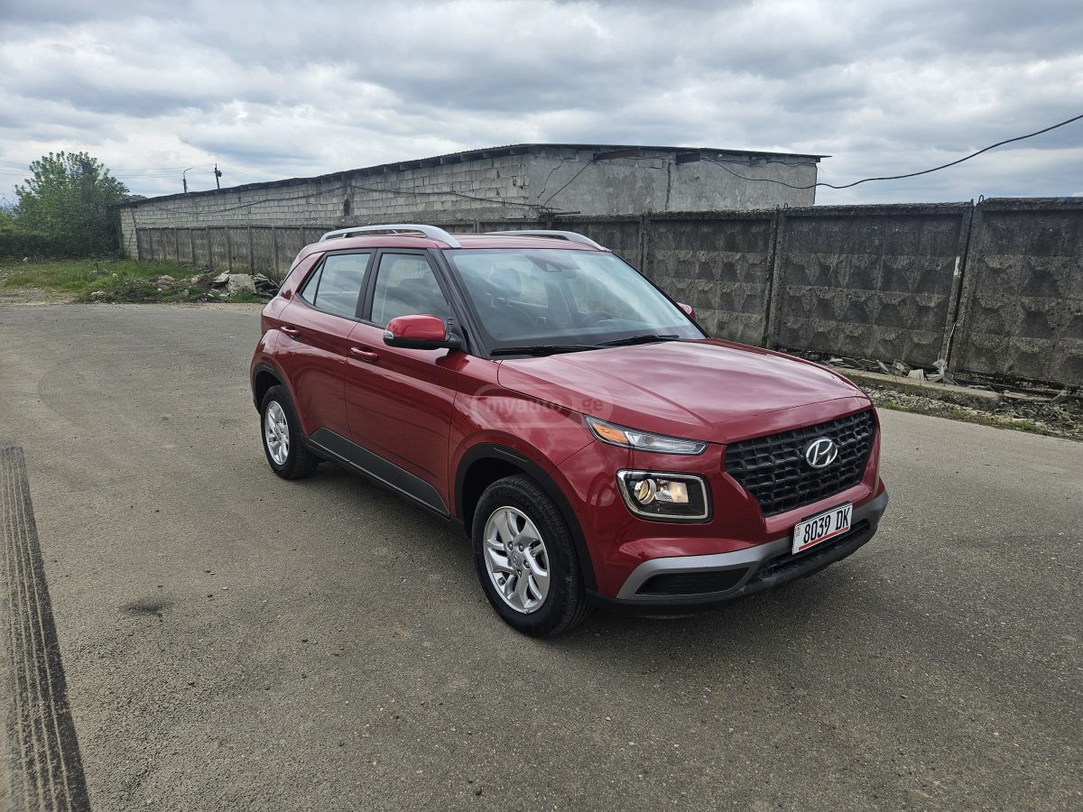 Hyundai Venue - фото 8