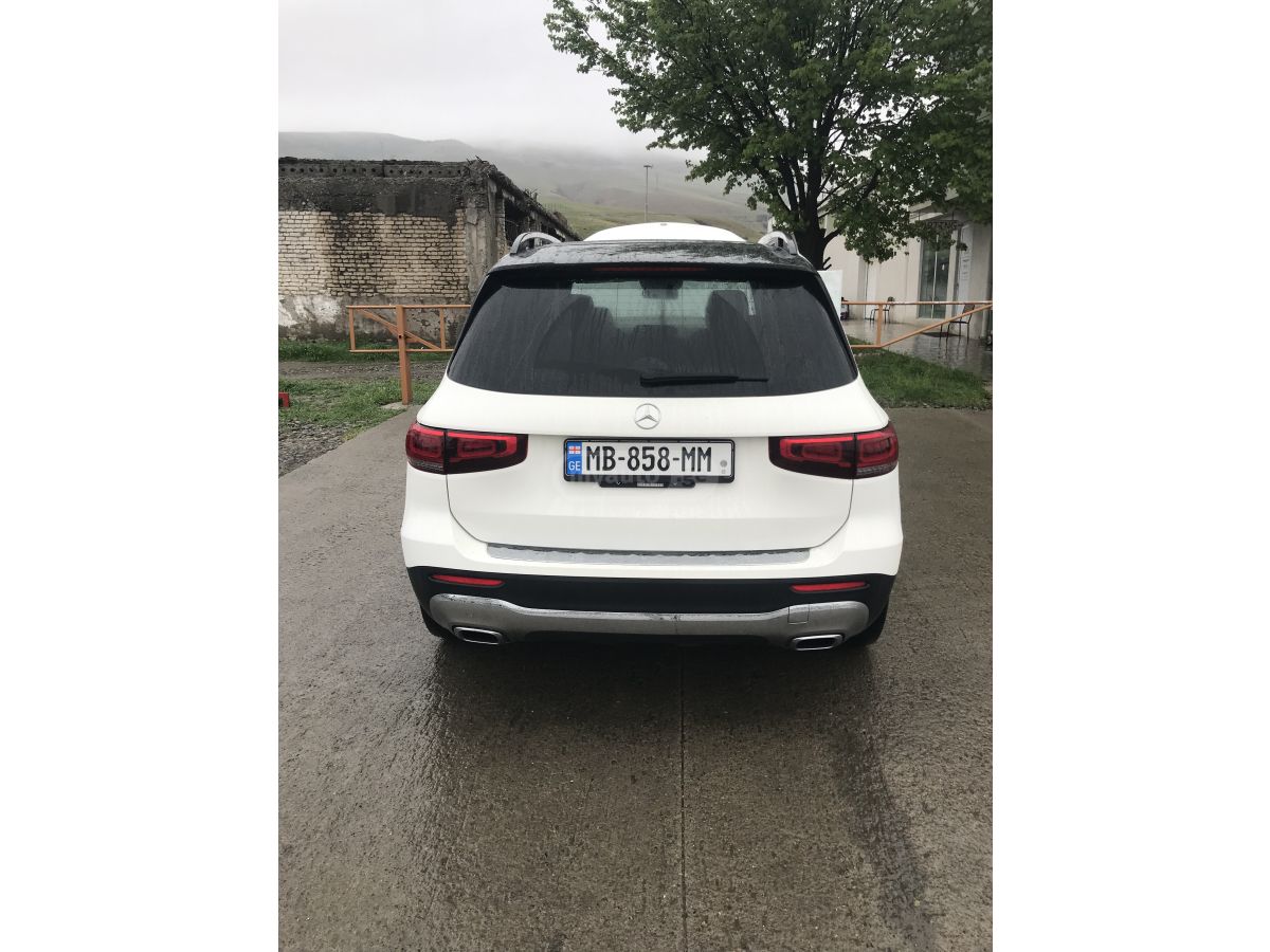 Mercedes-Benz GLB 200 - фото 4