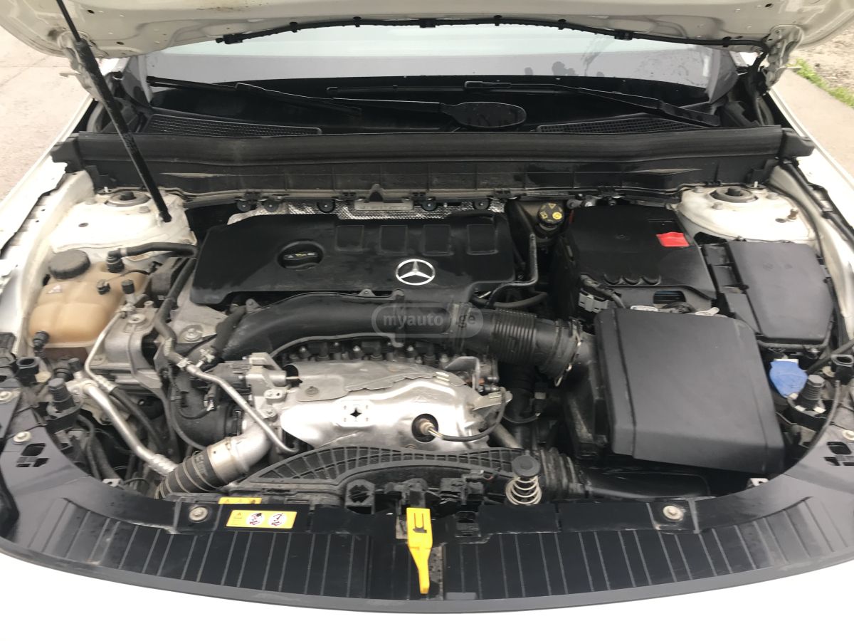 Mercedes-Benz GLB 200 - фото 9