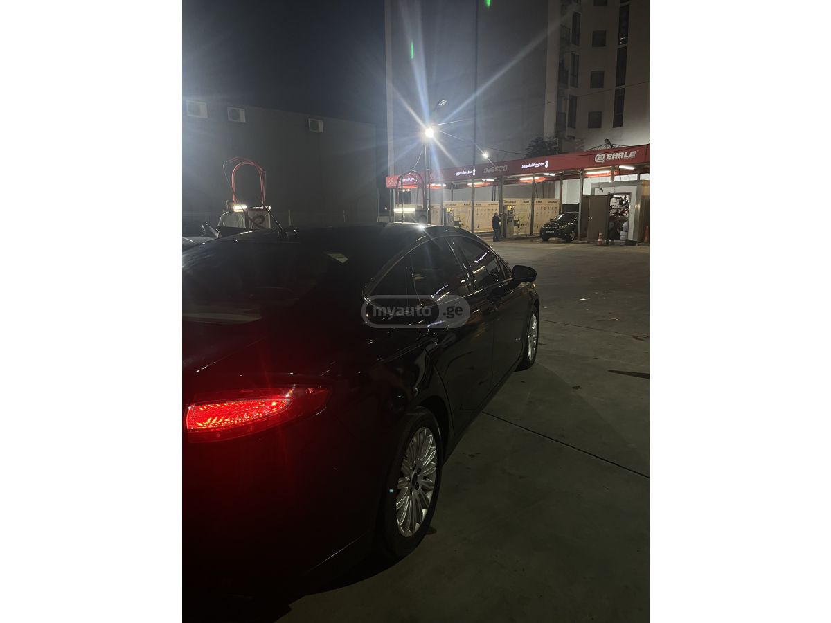 Ford Fusion - фото 5