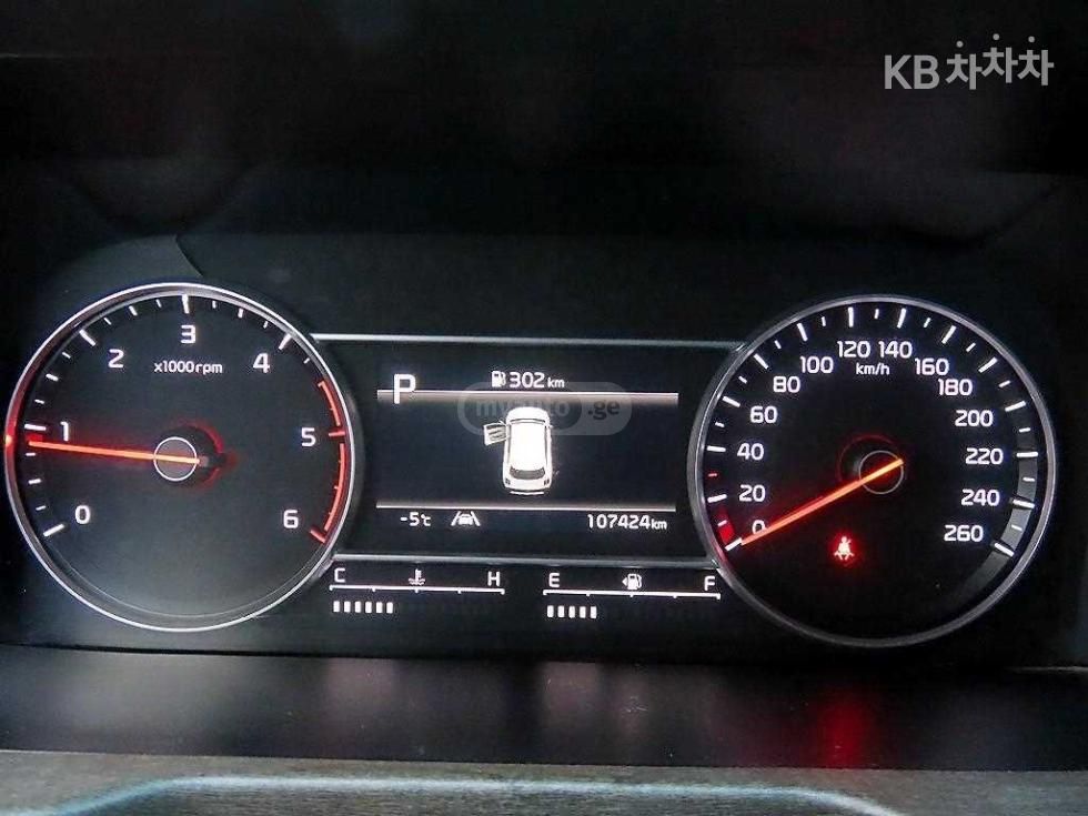 Kia Sorento - фото 8