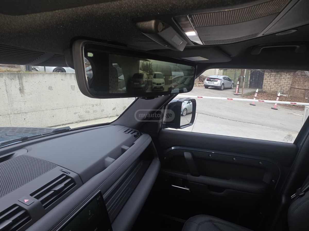 Land Rover Defender 110 2025 — миниатюра 7