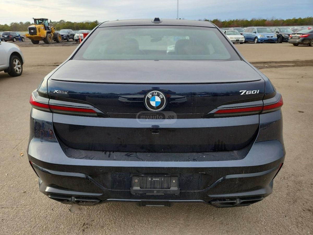 BMW 760 2024 — миниатюра 6