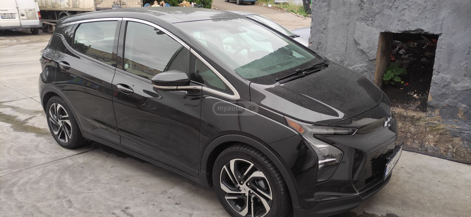 Chevrolet Bolt EV 2LT 4dr Wagon Automatic 2023 — миниатюра 3