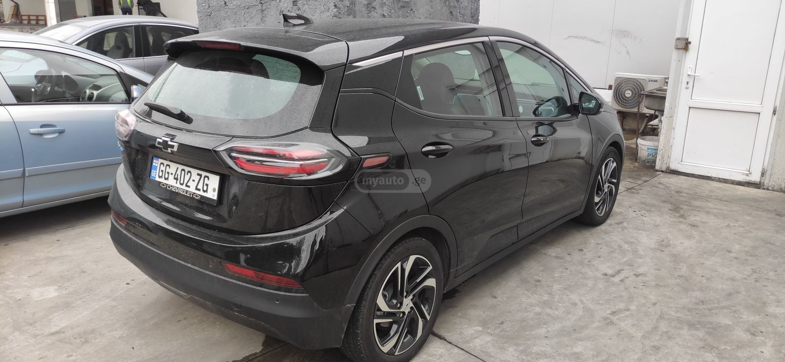 Chevrolet Bolt EV 2LT 4dr Wagon Automatic 2023 — миниатюра 4