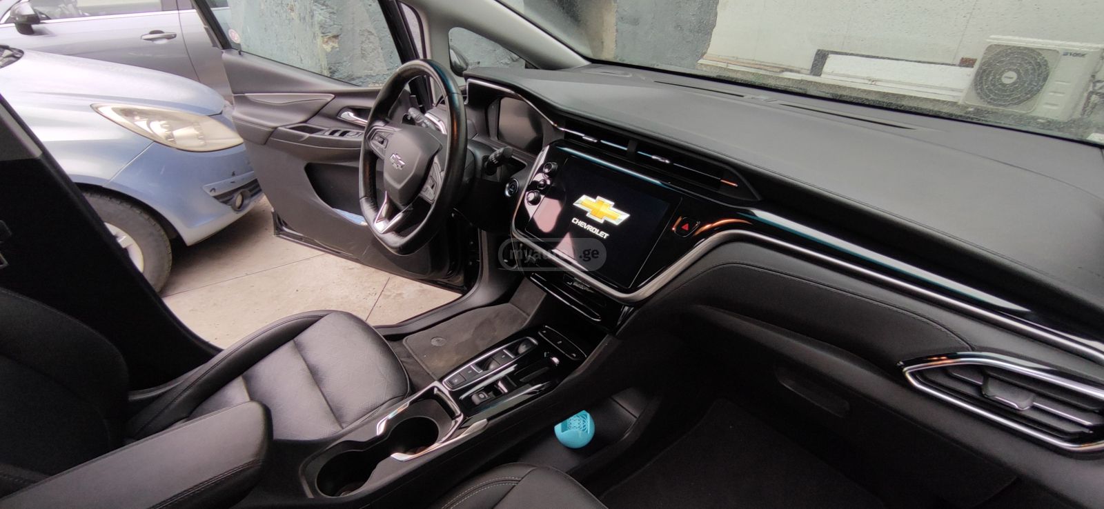 Chevrolet Bolt EV 2LT 4dr Wagon Automatic 2023 — миниатюра 8