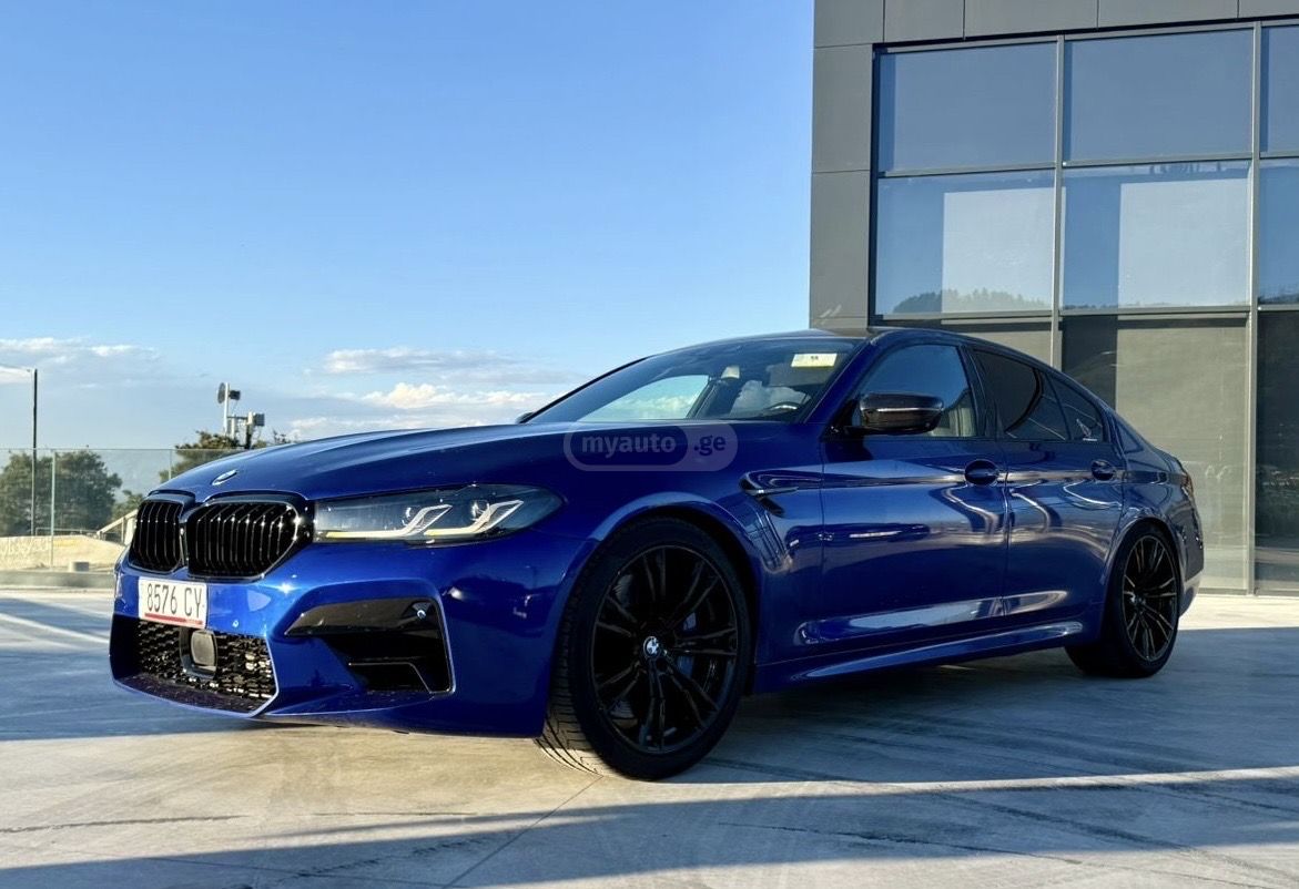 BMW M5 - фото 2