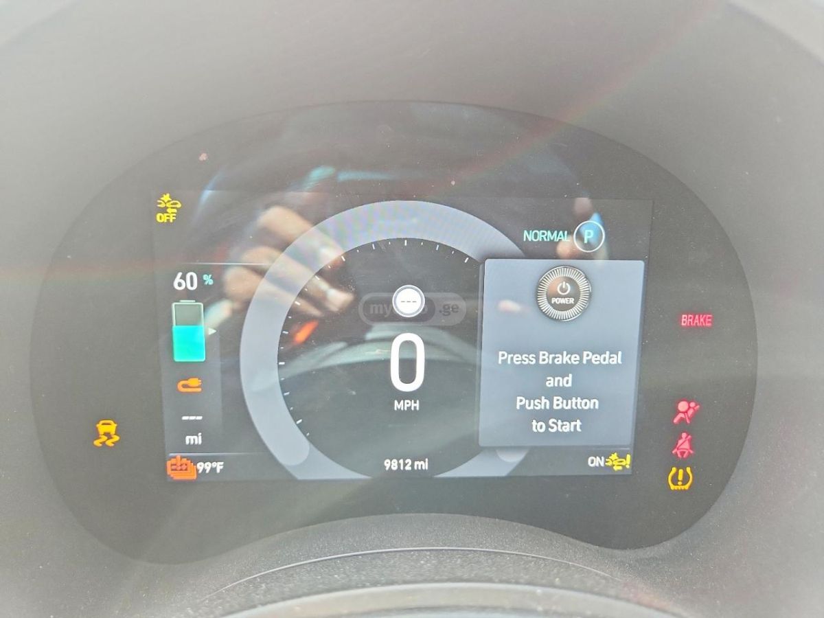 Fiat 500e - фото 9