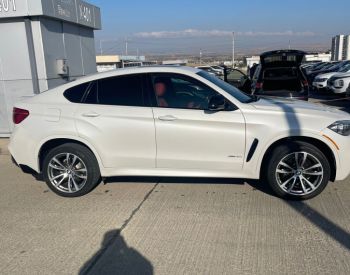 BMWX62016